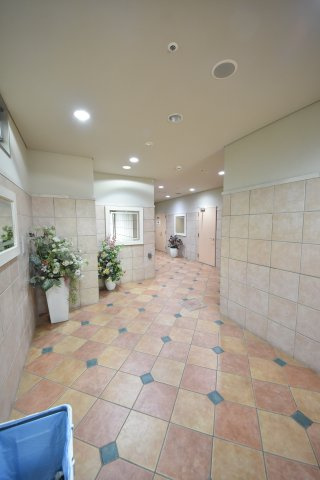 ダイドーメゾン神戸元町のロビー