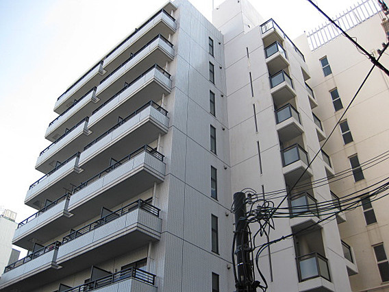 フローラル神戸の外観