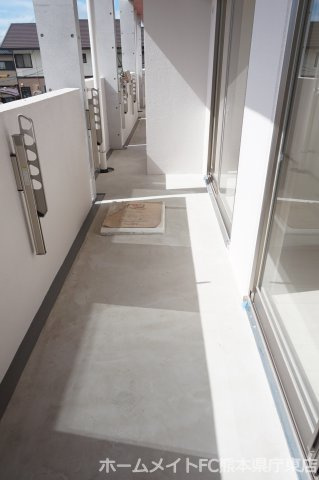 熊本市東区花立６丁目の賃貸マンションのバルコニー