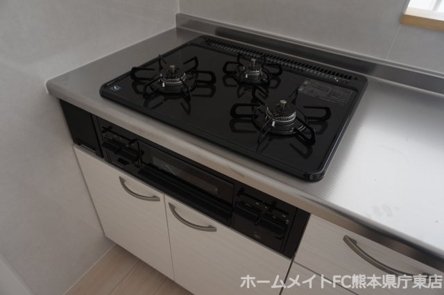 熊本市東区花立６丁目の賃貸マンションのキッチン