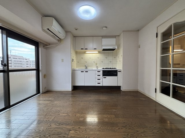 ライオンズマンション橋本町の居間・リビング