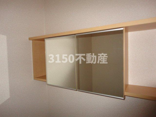 サザンクロスのトイレ|ＷＣ棚