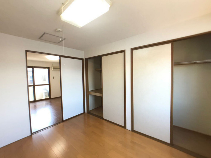 コスミオン201の内装