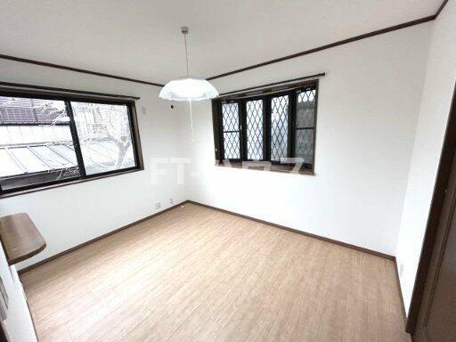 芝山５丁目戸建の居間・リビング