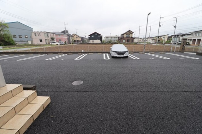 【駐車場】 | フォンテーヌ　V