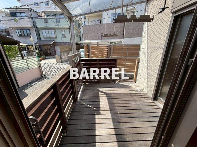 ボンヌ 戸建てのバルコニー