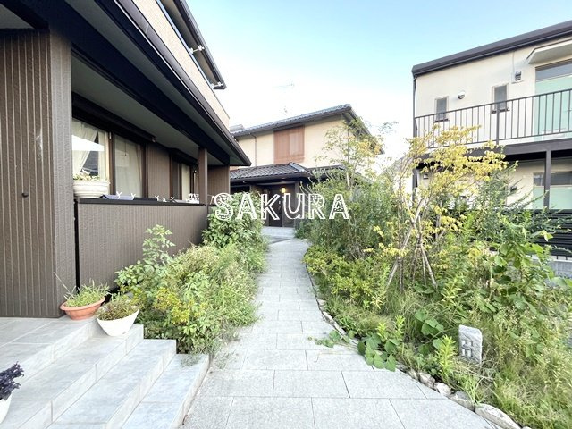 【エントランス】 | 白鳳庵・雅 | お洒落な建物デザイン♪