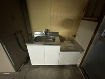 横浜市鶴見区汐入町１丁目の倉庫の内装