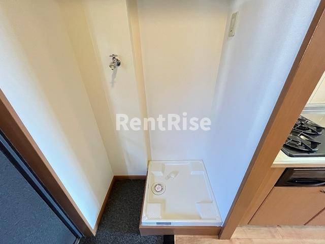 ブルージュ|洗濯機置場