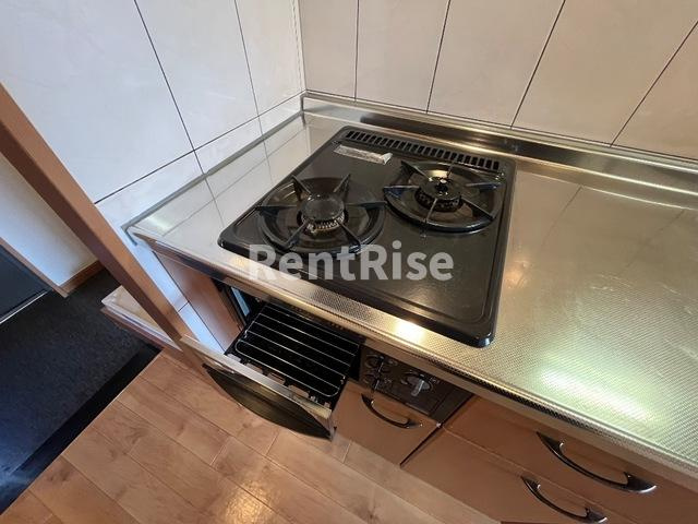 ブルージュの設備|2口コンログリル付き