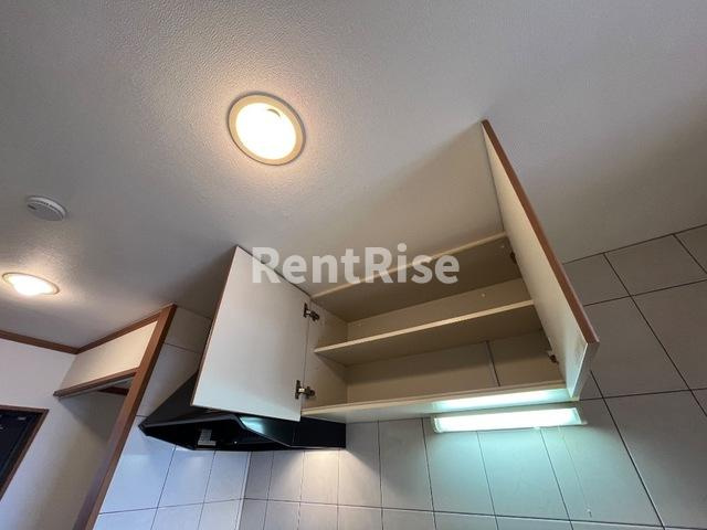 ブルージュの収納|上部収納