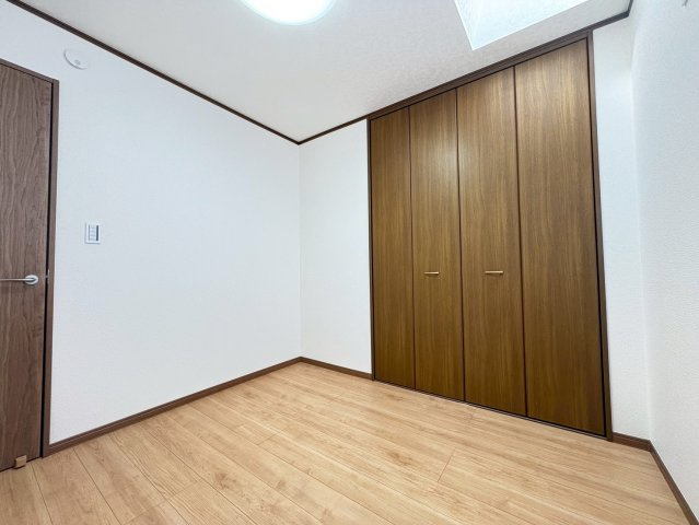 さいたま市浦和区木崎５丁目　中古住宅の寝室