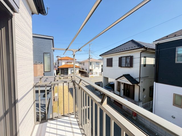 さいたま市浦和区木崎５丁目　中古住宅のバルコニー
