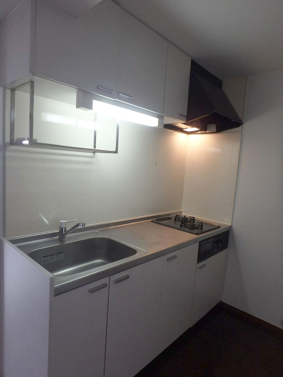 すかる通東のキッチン|使い勝手の良いシステムキッチンです♪