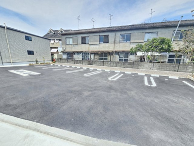 【駐車場】 | フォンターナ西大路