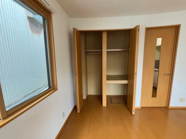 コスミオンⅡ102の収納