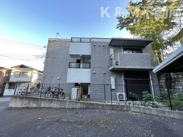 ロイヤル・クレスト