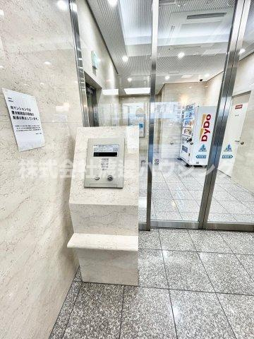 ノルデンハイム江坂アドバンスのエントランス