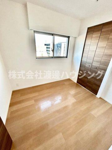 ノルデンハイム江坂アドバンスの洋室