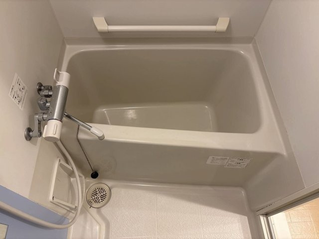 クレイノＮＡＫＡＭＵＲＡの浴室