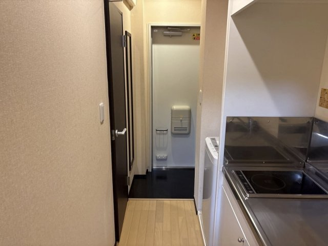 クレイノＮＡＫＡＭＵＲＡの玄関