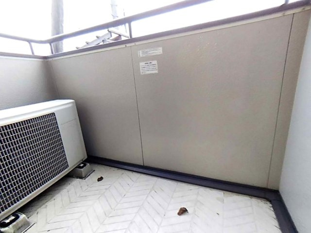 サンパティーク鎌田105のバルコニー