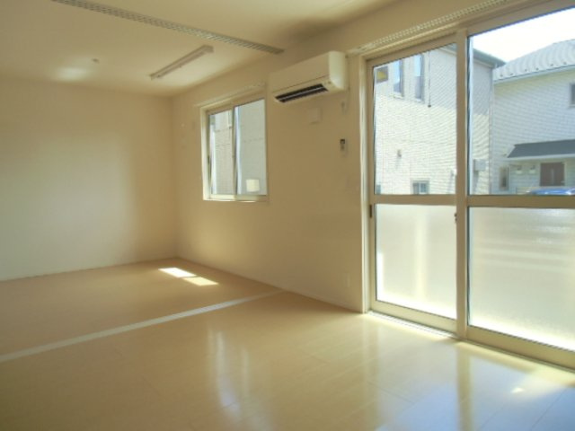 メルベーユおおたかの森 2号棟