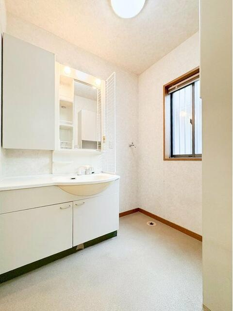 宇都宮市下岡本町　2ＳＬDＫ　中古住宅の和室