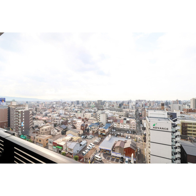 アドバンス大阪バレンシア