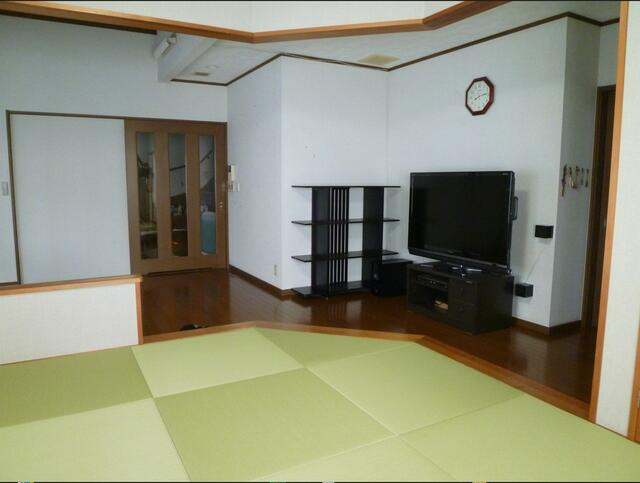 宇都宮市兵庫塚１丁目　4ＳＬＤＫ　中古住宅の和室