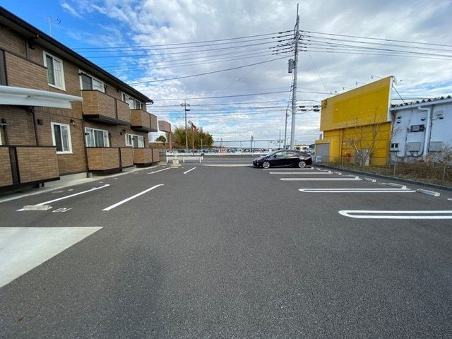 シャトレグランの駐車場|駐車場