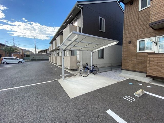 シャトレグランのその他|駐輪場
