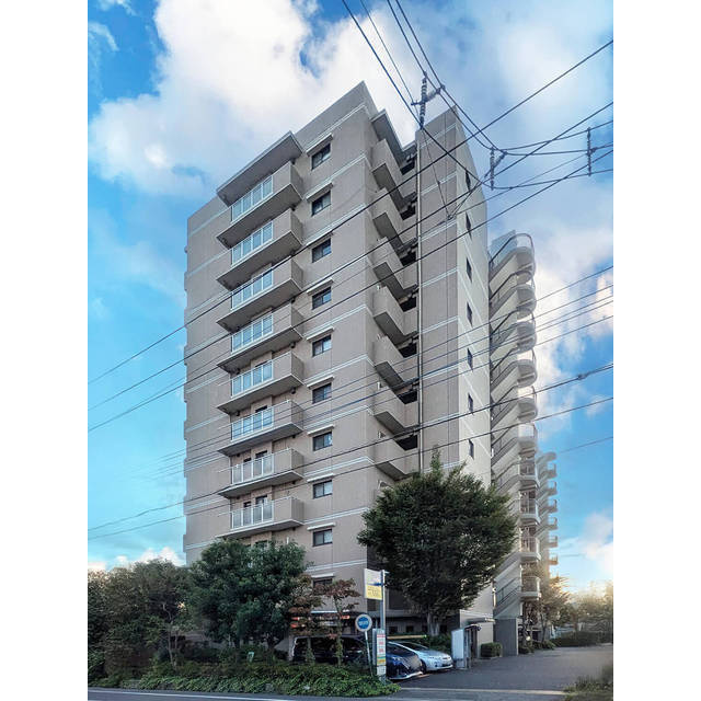 ルクレ川口イーストの外観