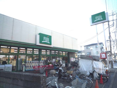 FUJI 天神橋店まで200ｍ