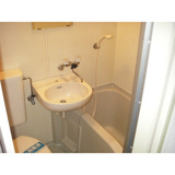 ドミール・ウタの画像