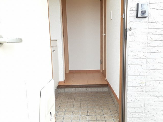 サニーコンフォルの玄関|ゆったりとした玄関です