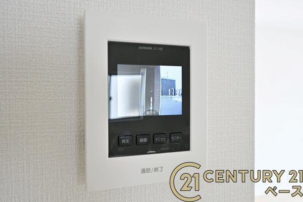 クレイドルガーデン杉本町 ２号棟 ／新築一戸建の内装|■現地撮影写真■ＴＶモニター付きインターホンで防犯対策もバッチリ！来客も一目でわかり安心です！