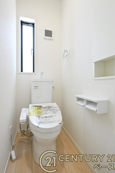 クレイドルガーデン杉本町 ２号棟 ／新築一戸建のトイレ|■現地撮影写真■