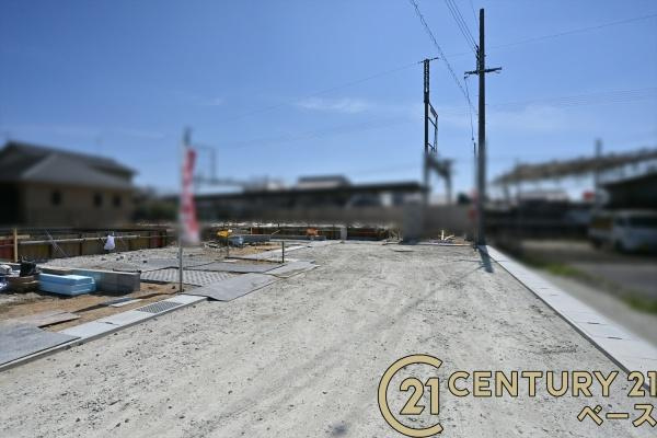 クレイドルガーデン杉本町 ２号棟 ／新築一戸建の前面道路含む現地写真