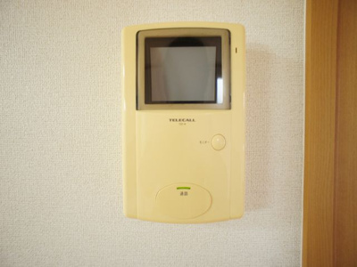 【セキュリティ】 | コンフォートＣ | 訪問者の確認ができるTVドアホン付きです♪
