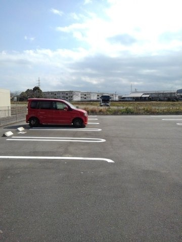 グランガーデン　Ⅰの駐車場