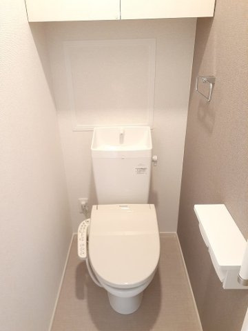 アルモニー　メゾン　財光寺のトイレ