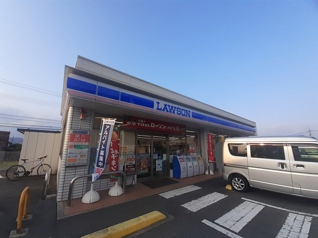 メゾン　エメラルド　Ｂの周辺|ローソンまで400m