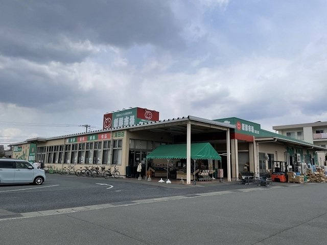 ファミール岡本Ⅱの周辺|新鮮市場まで700m