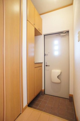 エクセレントＹの玄関