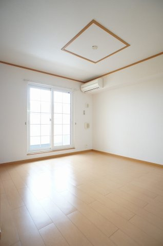 ハッピー・ヴァレー・レジデンスの居間・リビング