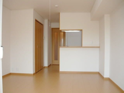 【内装】 | レオナール