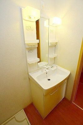 クレメント　ヴィラＢの洗面所