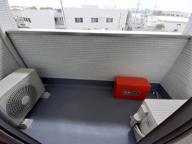 シャルール　メゾン　Ⅱのバルコニー