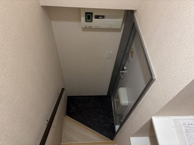 レオネクストセレーノの玄関